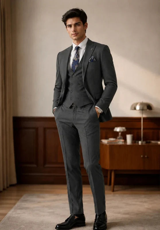 Costume Trois Pièces Homme Coupe Classique avec Gilet Col V et Poches à Rabat