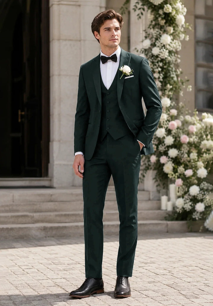 Costume Trois Pièces Homme Coupe Slim avec Col Notch et Gilet Assorti Élégant