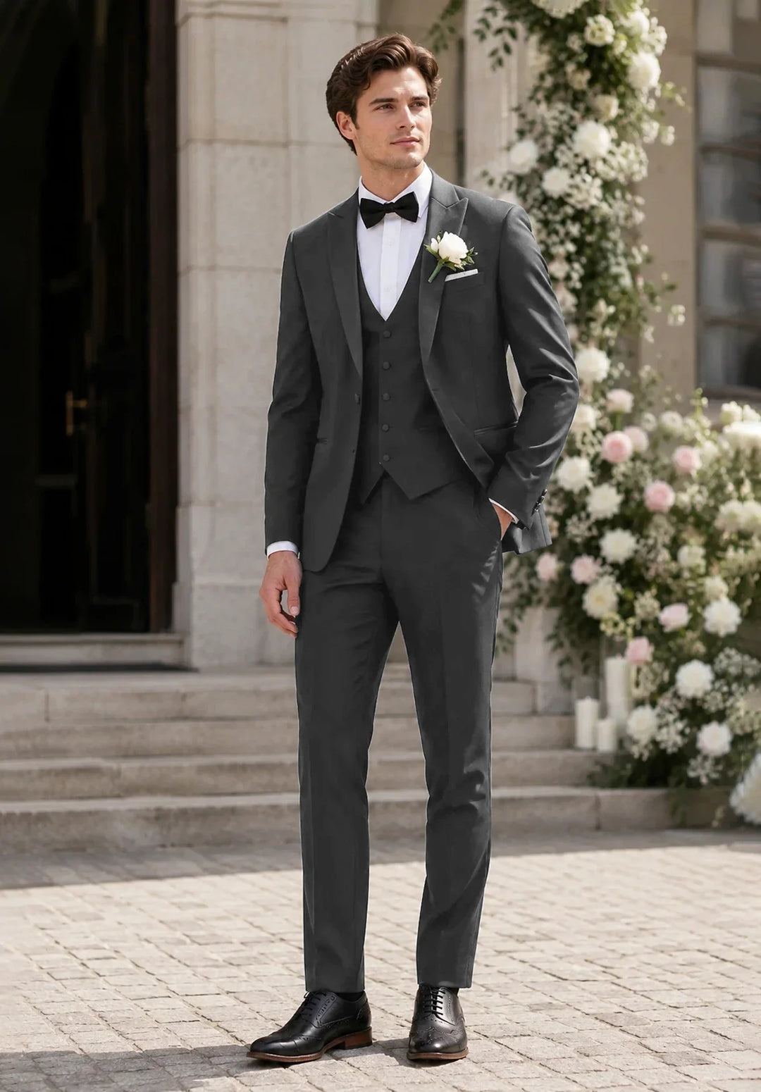 Costume Trois Pièces Homme Coupe Slim avec Col Notch et Gilet Assorti Élégant