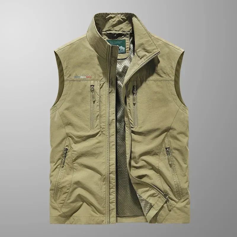 Gilet da esterno leggero con tasche multiple con cerniera da uomo