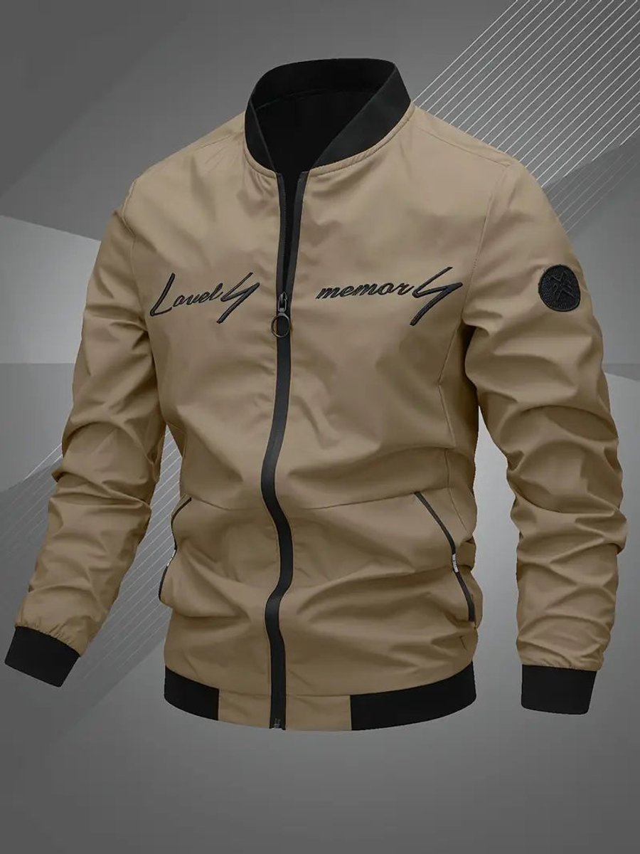Sportliche leichte Bomberjacke für Herren mit Reißverschluss und Taschen