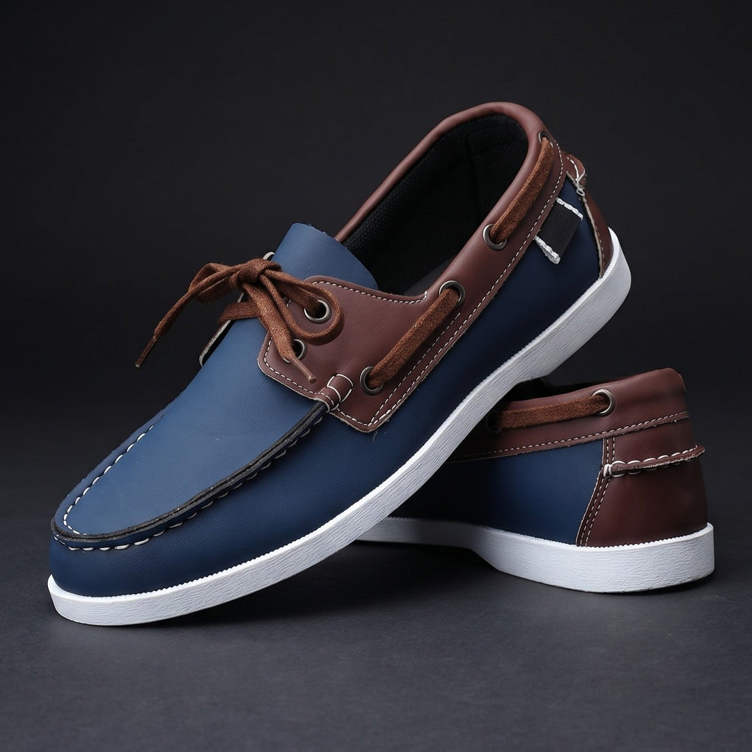 Men's two-tone leather boat shoes with laces and metal eyelets