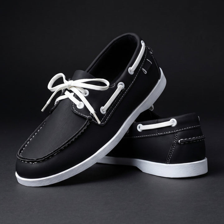 Men's two-tone leather boat shoes with laces and metal eyelets