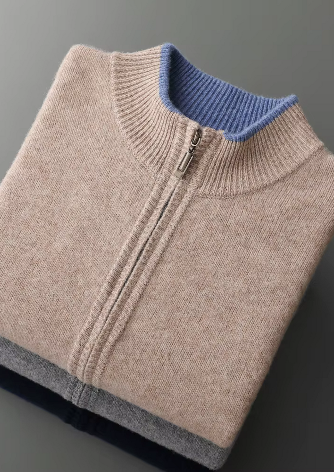 Ensemble en Maille Homme – Cardigan Zippé & Pantalon Fusé à Finitions Contrastées