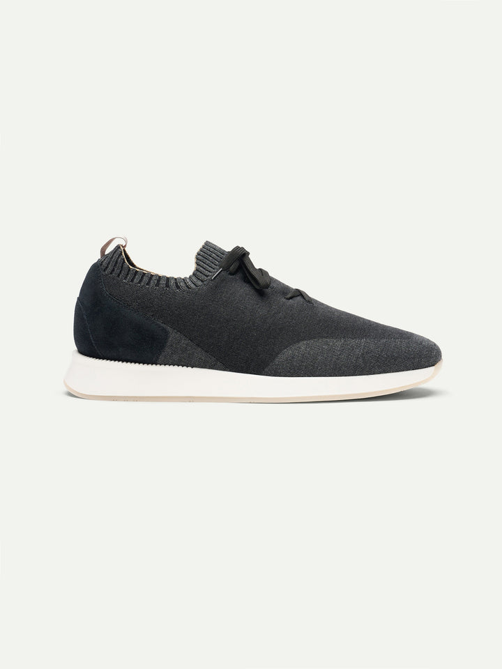 Sneakers da uomo in mesh - punta in camoscio e suola bianca