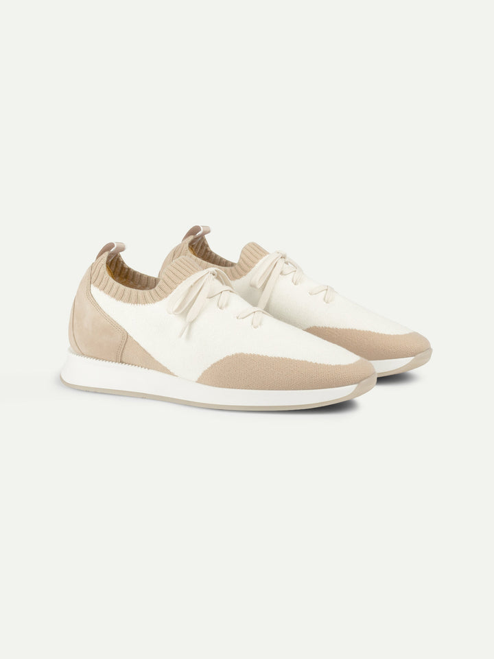 Sneakers da uomo in mesh - punta in camoscio e suola bianca