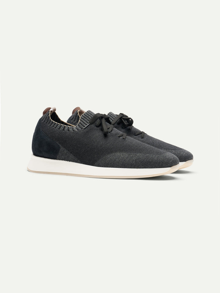 Sneakers da uomo in mesh - punta in camoscio e suola bianca