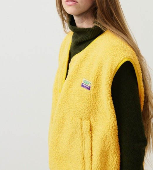Gilet Femme en Laine d’Agneau Boutonné