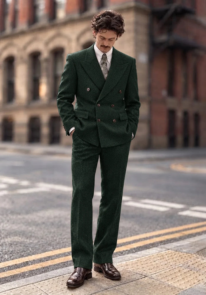 Costume Deux Pièces Homme Coupe Regular en Chevrons avec Veste Croisée et Col Peak