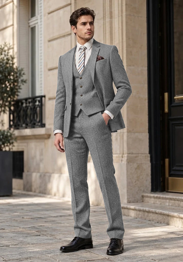 Costume Trois Pièces Homme Coupe Regular en Chevrons avec Gilet Boutonné