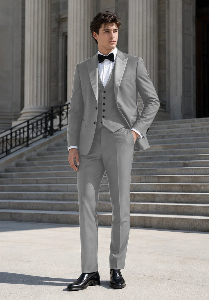 Costume Trois Pièces Homme Coupe Regular avec Col Peak en Satin et Gilet Boutonné