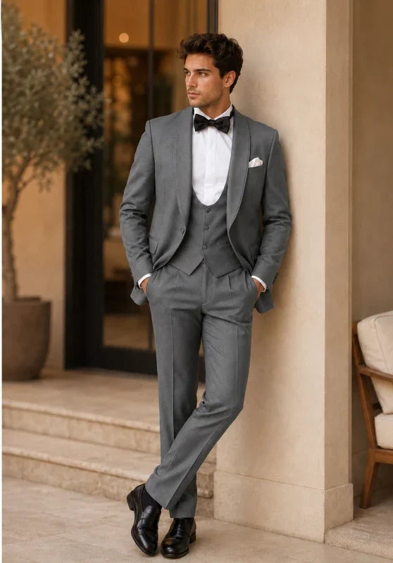 Costume Trois Pièces Homme Coupe Classique avec Col Notch en Satin et Gilet Cinq Boutons