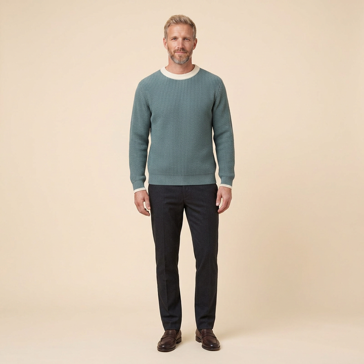 Herrenpullover mit Rundhalsausschnitt aus Strick und kontrastierenden Details
