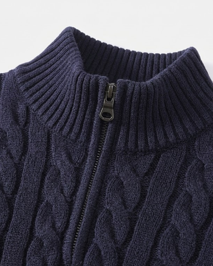 Pullover mit Reißverschlusskragen und Zopfmusterstrick