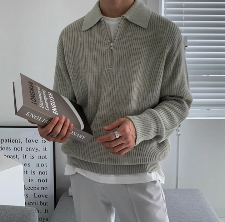Klassischer Pullover mit Reißverschlusskragen