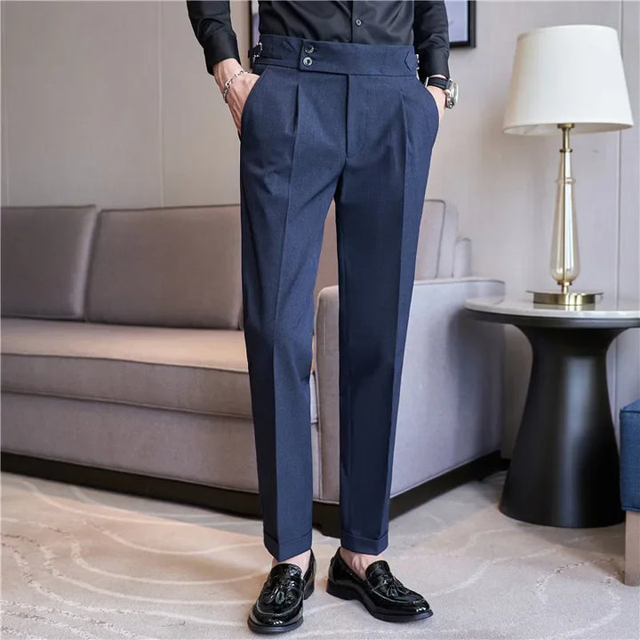 Herenpantalon met hoge taille, dubbele plooien en gespband