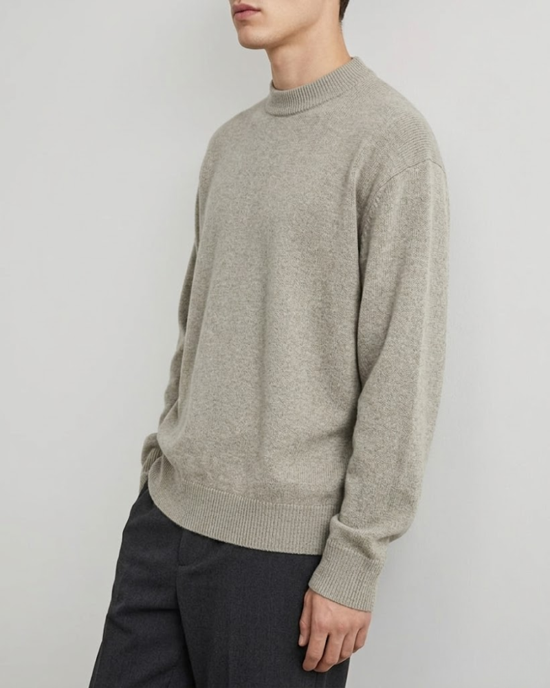 Herrenpullover aus Merinowollmischung mit Stehkragen und Rippbündchen