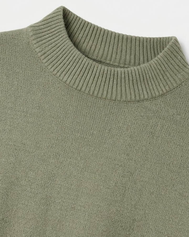 Herrenpullover aus Merinowollmischung mit Stehkragen und Rippbündchen