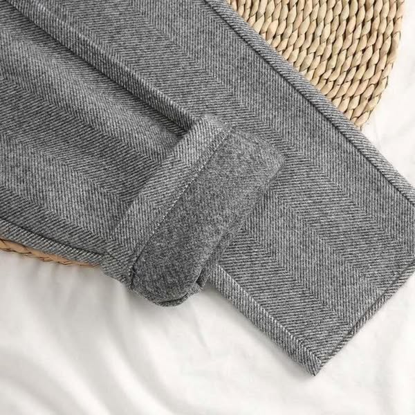 Pantalon Homme à Motif Chevrons avec Jambe Fuselée et Bouton Latéral