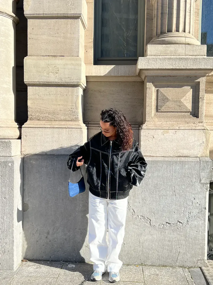 Oversize damesvest - contrasterende naden