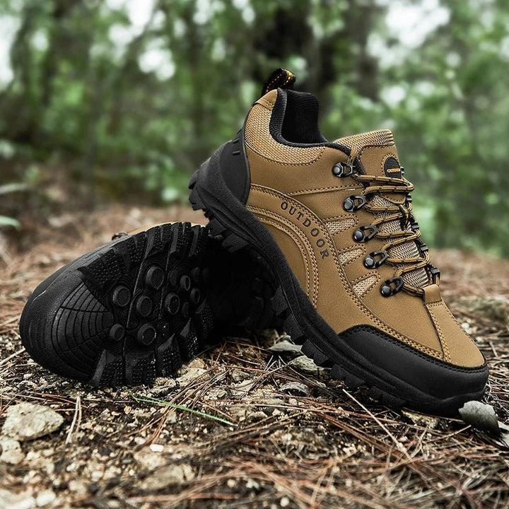 Women's orthopedic walking shoes with cushioned lug soles