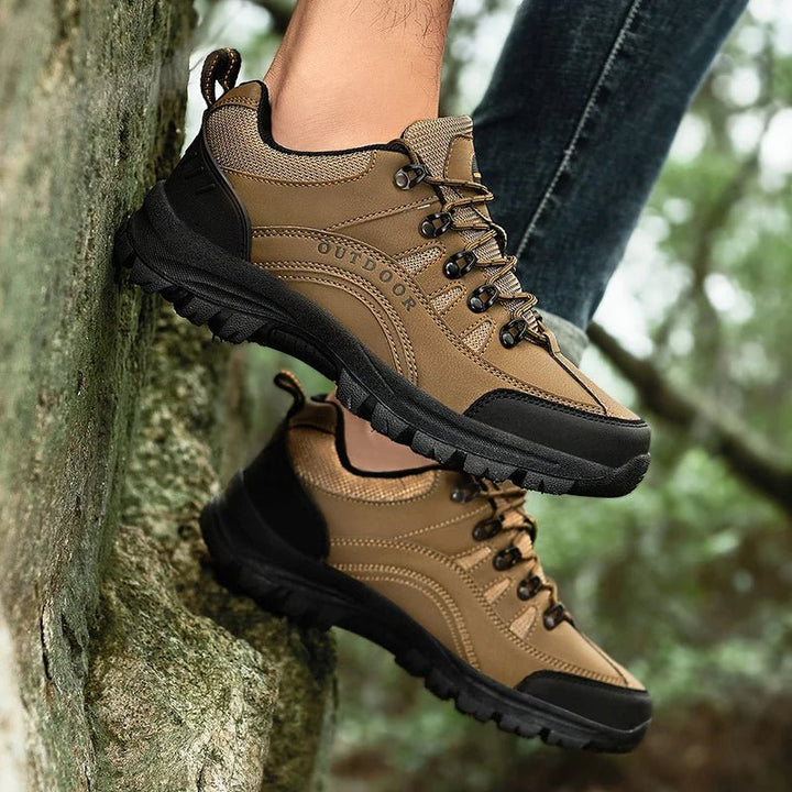 Women's orthopedic walking shoes with cushioned lug soles