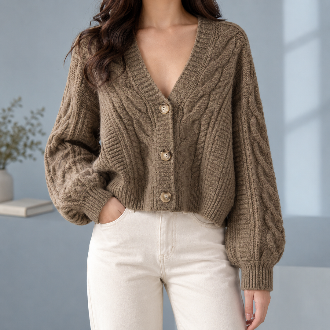 Gilet da donna in maglia a treccia con scollo a V profondo e tre bottoni