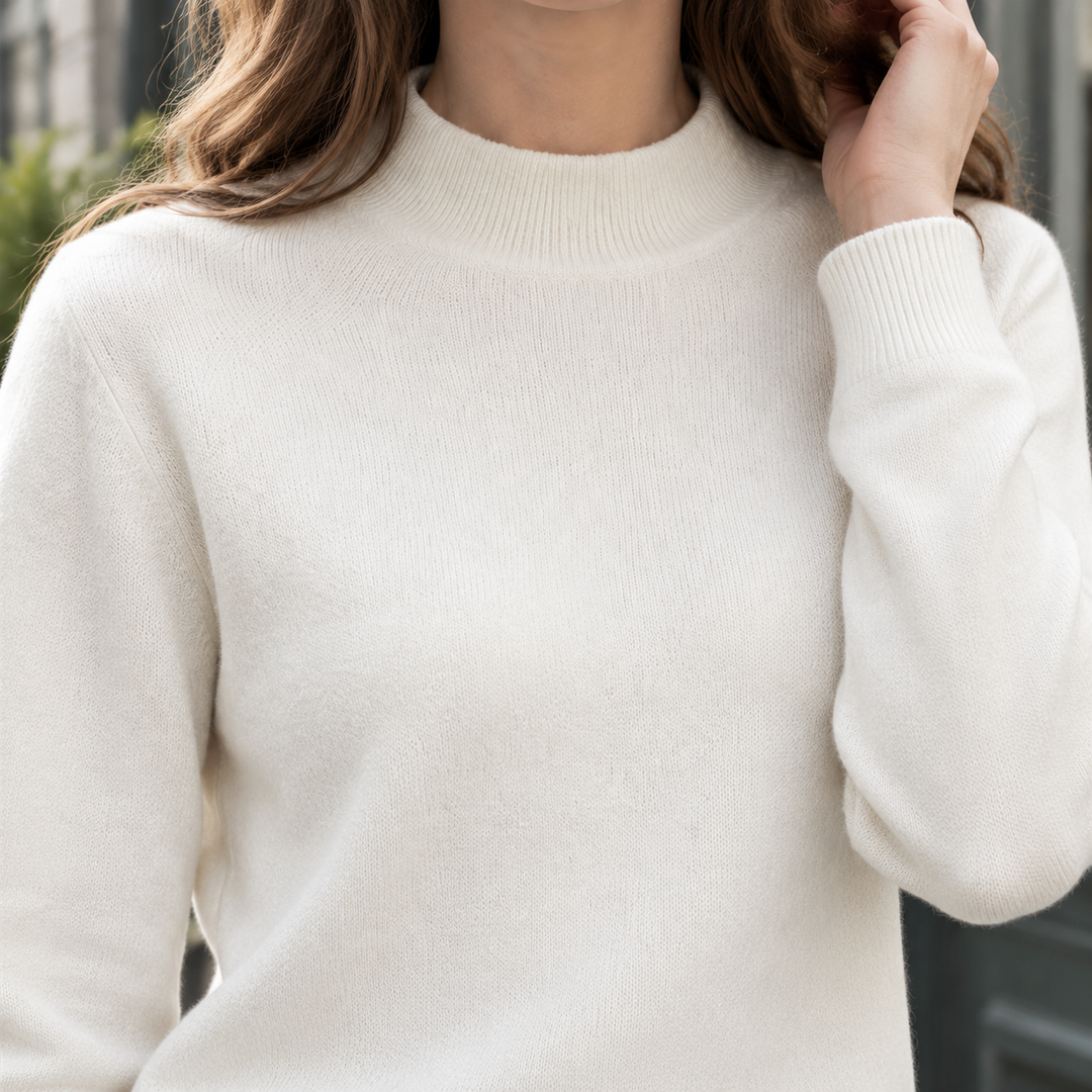 Pull Femme en Laine Mélangée Col Montant Maille Fine Coupe Droite