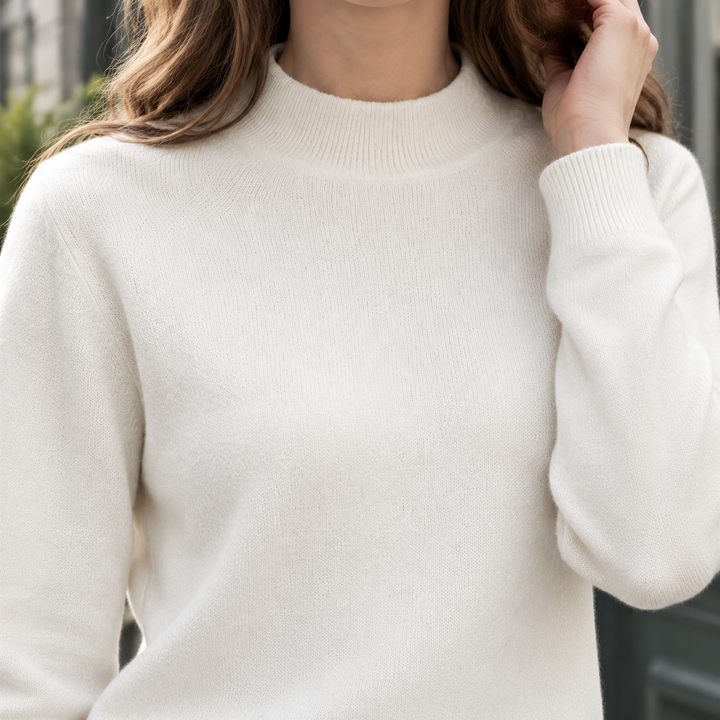 Pull Femme en Laine Mélangée Col Montant Maille Fine Coupe Droite