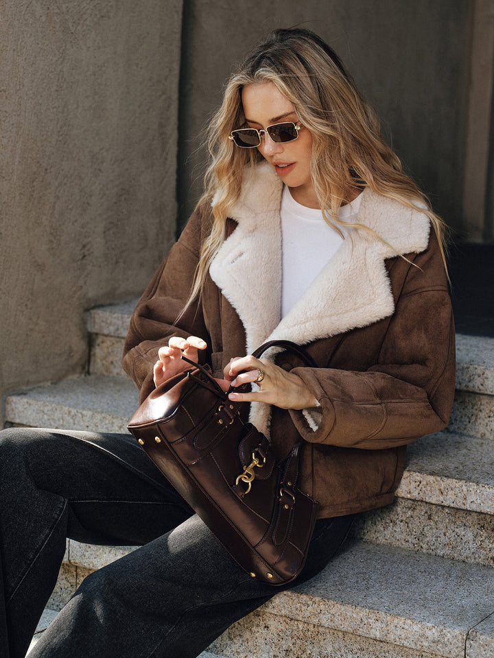 Veste Femme Boxy Bordure Effet Mouton Boutons