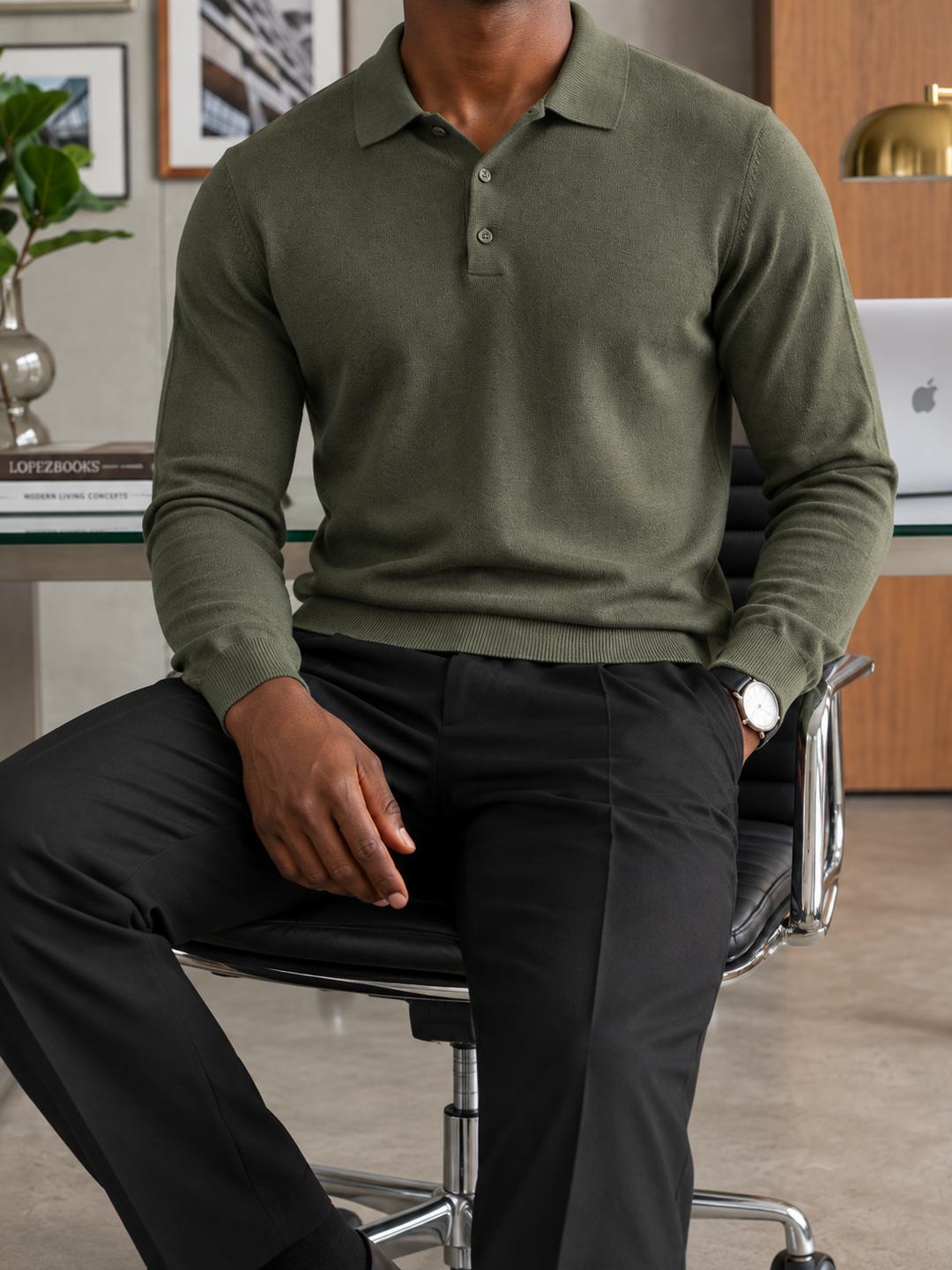 Herenpullover met polokraag van fijne brei, knoopsluiting en geribde boorden