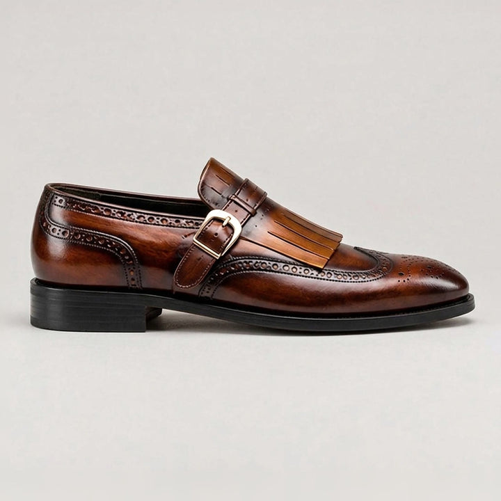 Herren-Loafer aus patiniertem Leder mit Schnalle und Brogue-Details