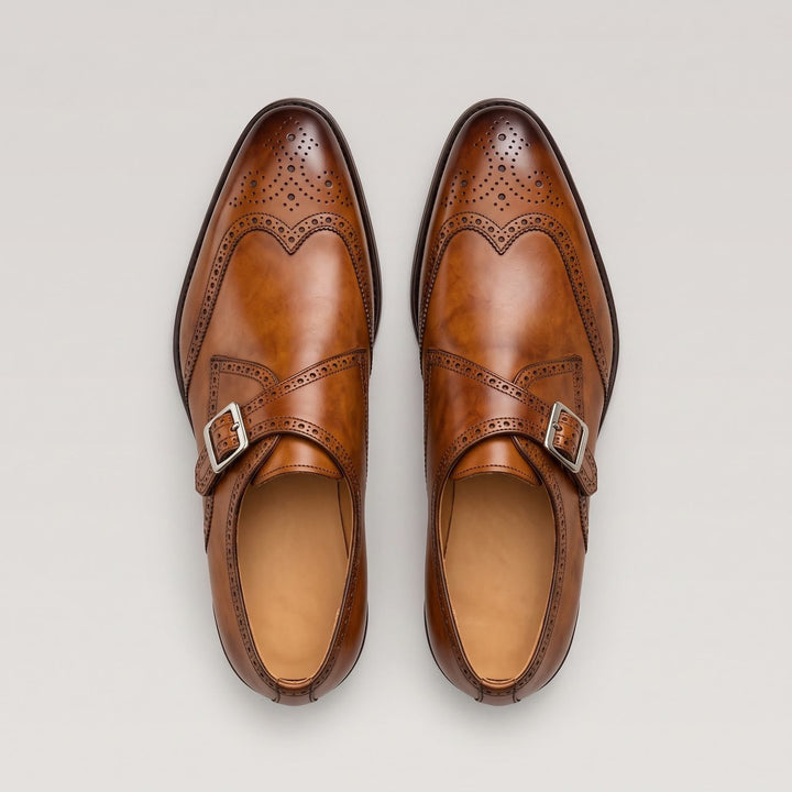 Herren-Monks mit einfacher Schnalle aus Leder mit Brogue-Details