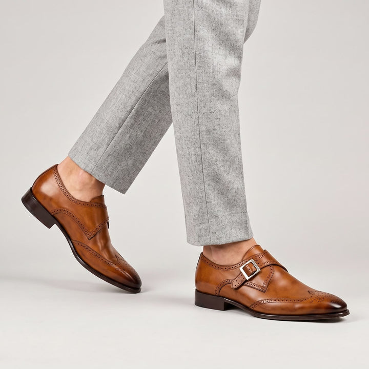 Herren-Monks mit einfacher Schnalle aus Leder mit Brogue-Details