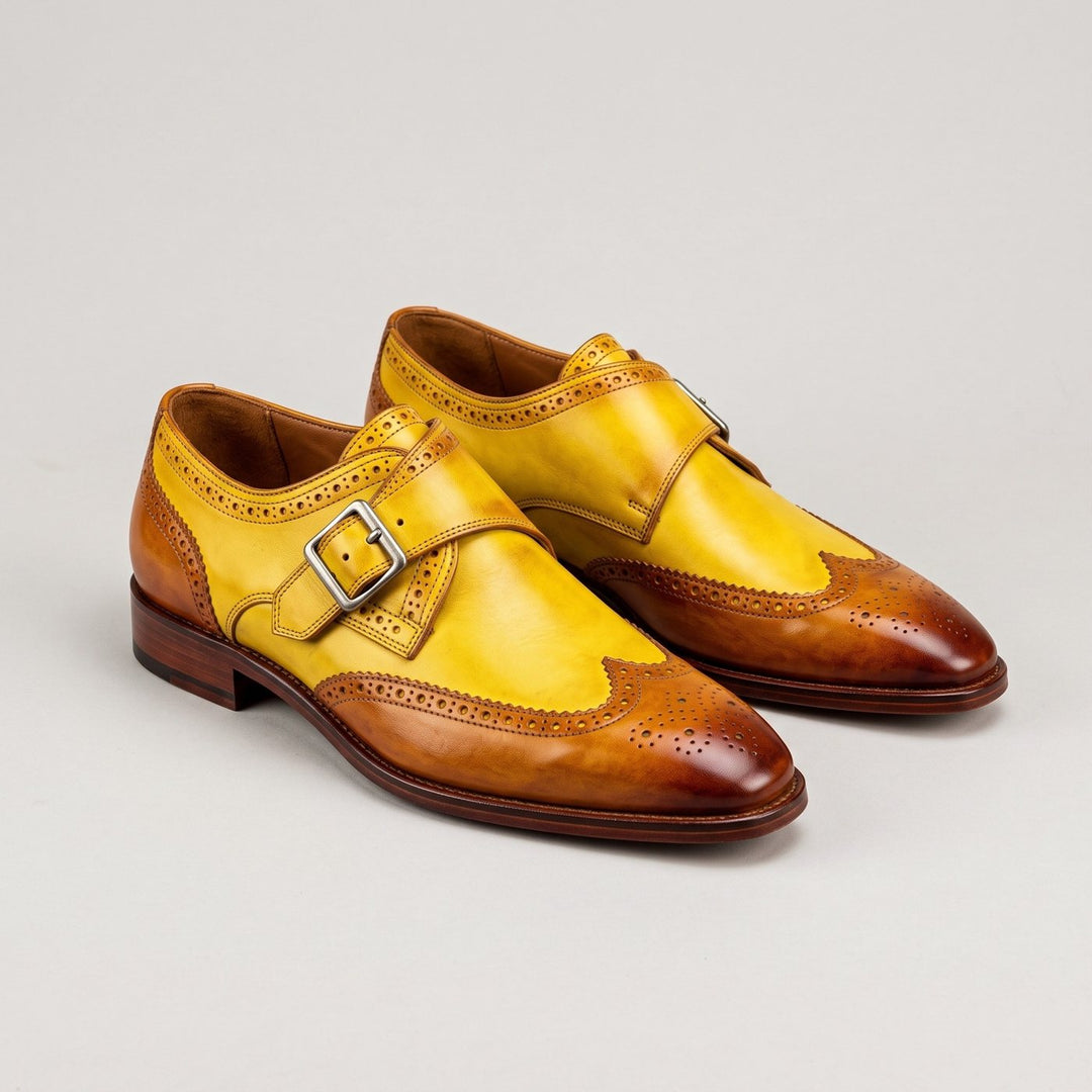 Zweifarbige Herren-Lederschuhe mit einfacher Schnalle und Brogue-Details
