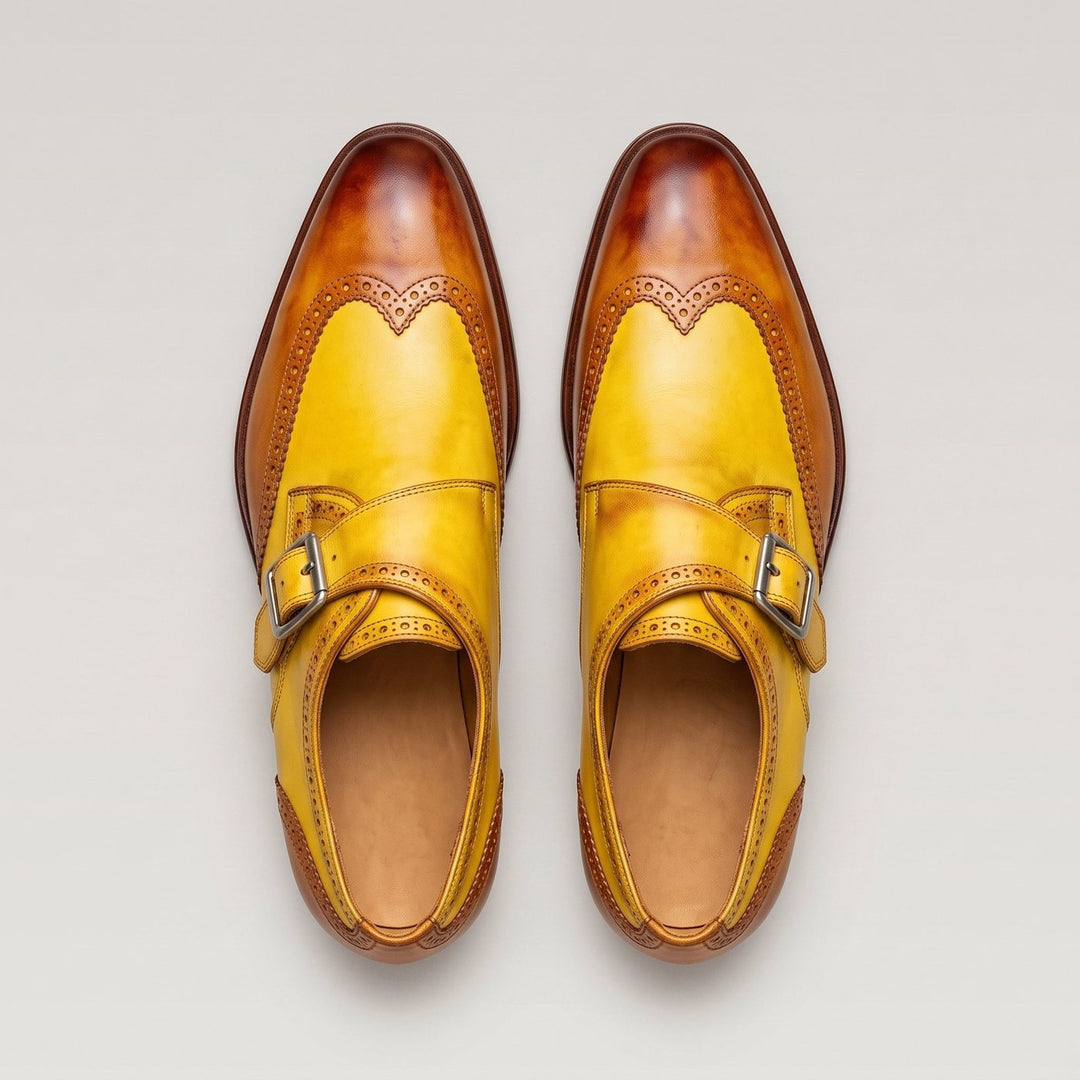 Zweifarbige Herren-Lederschuhe mit einfacher Schnalle und Brogue-Details