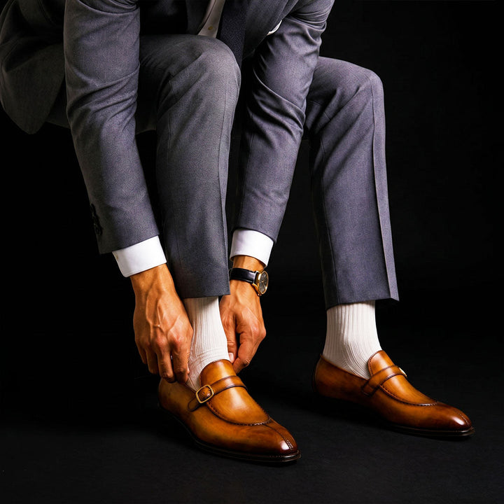 Herren-Loafer aus patiniertem Leder mit einfacher Schnalle und Schnallenverschluss