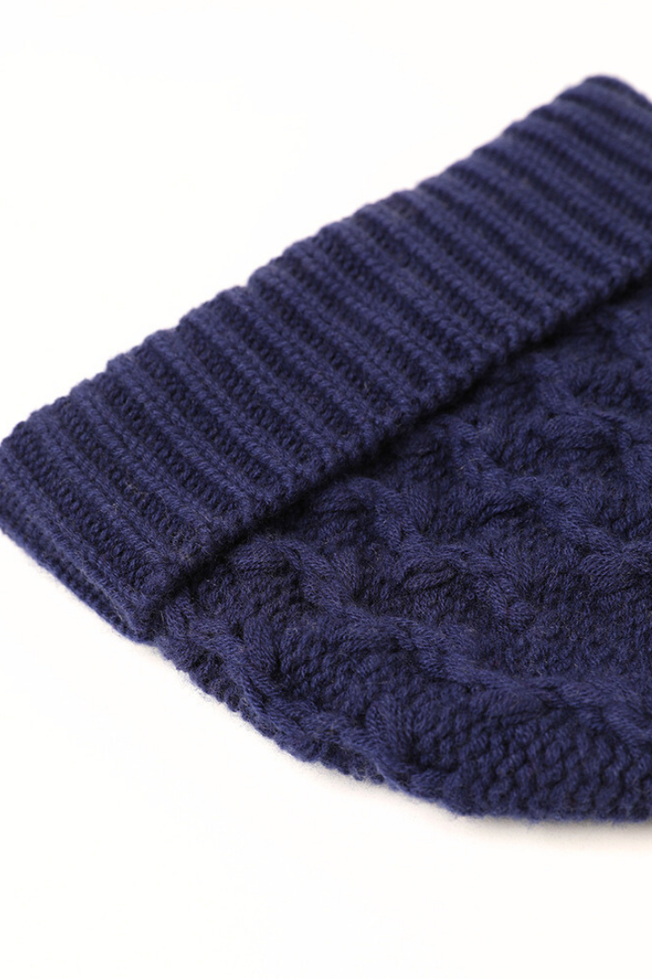 Bonnet Femme en Mélange de Cachemire à Maille Torsadée – Bord Côtelé