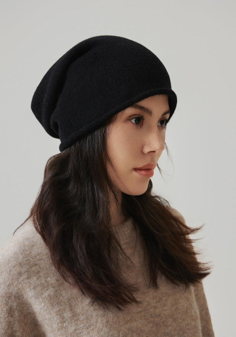 Cappello da donna in lana pura con bordo arrotolato