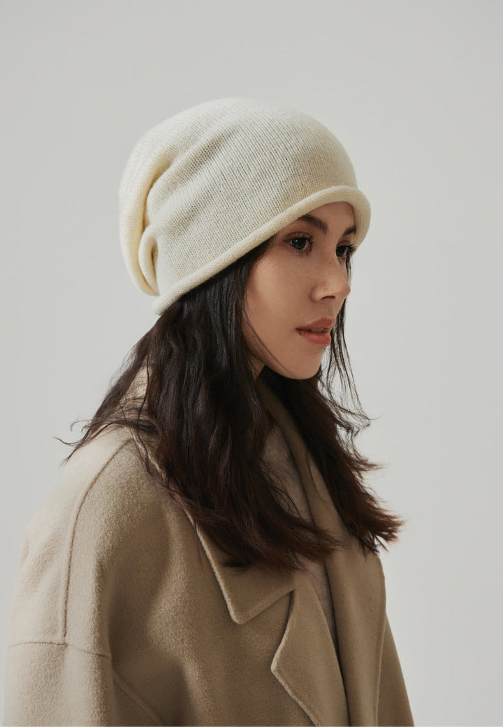 Cappello da donna in lana pura con bordo arrotolato