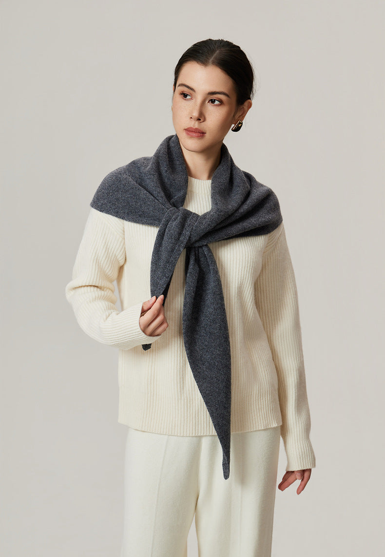 Women’s - Lambswool Triangular Scarf - Oversized Knitted Stole