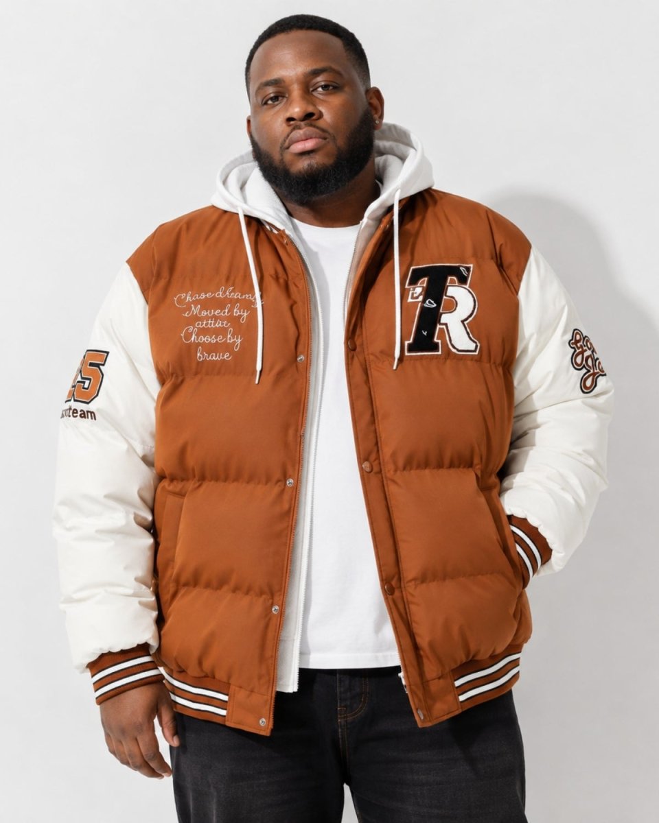 Piumino da uomo trapuntato con cappuccio in stile varsity