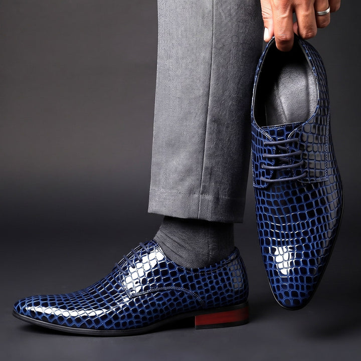 Męskie buty oxfordy ze skóry o fakturze krokodyla, z czerwonym detalem na pięcie