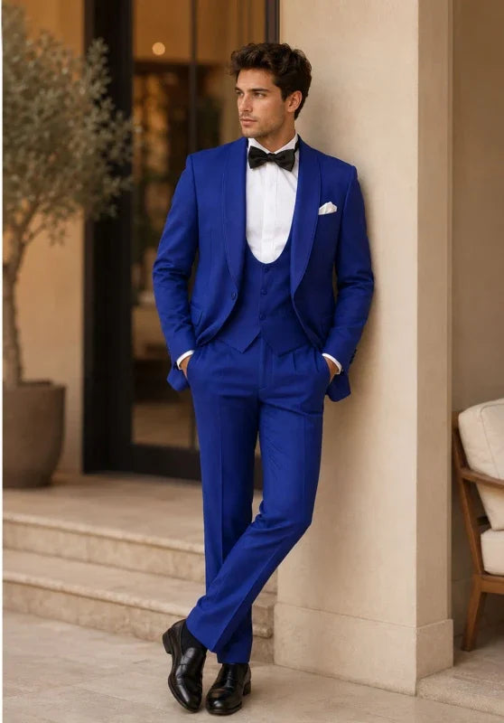 Costume Trois Pièces Homme Coupe Classique avec Col Notch en Satin et Gilet Cinq Boutons