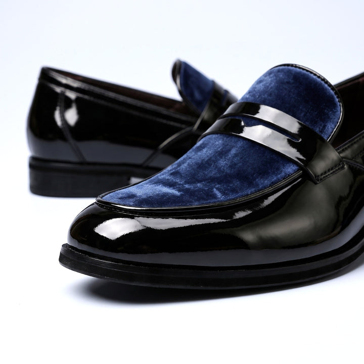 Mocassins Homme Bicolores en Cuir Verni avec Design à Enfiler