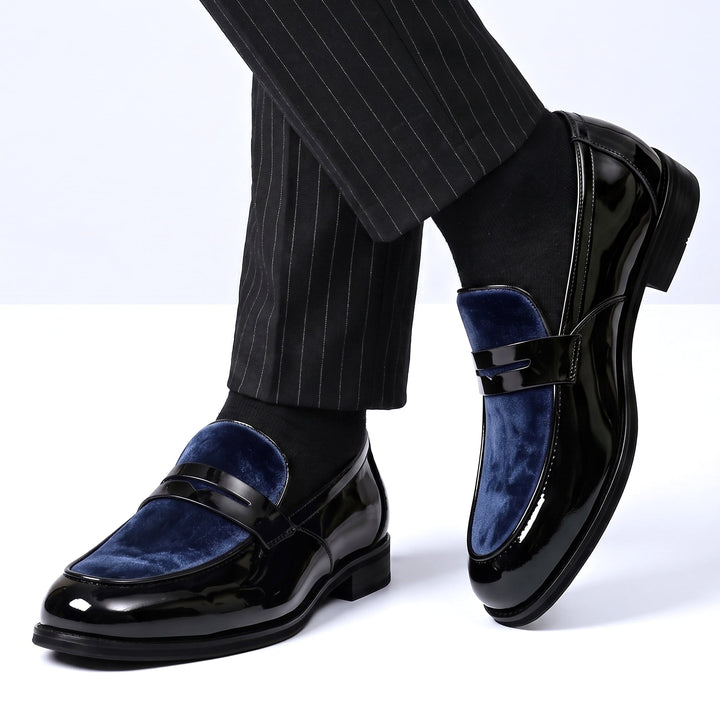 Mocassins Homme Bicolores en Cuir Verni avec Design à Enfiler