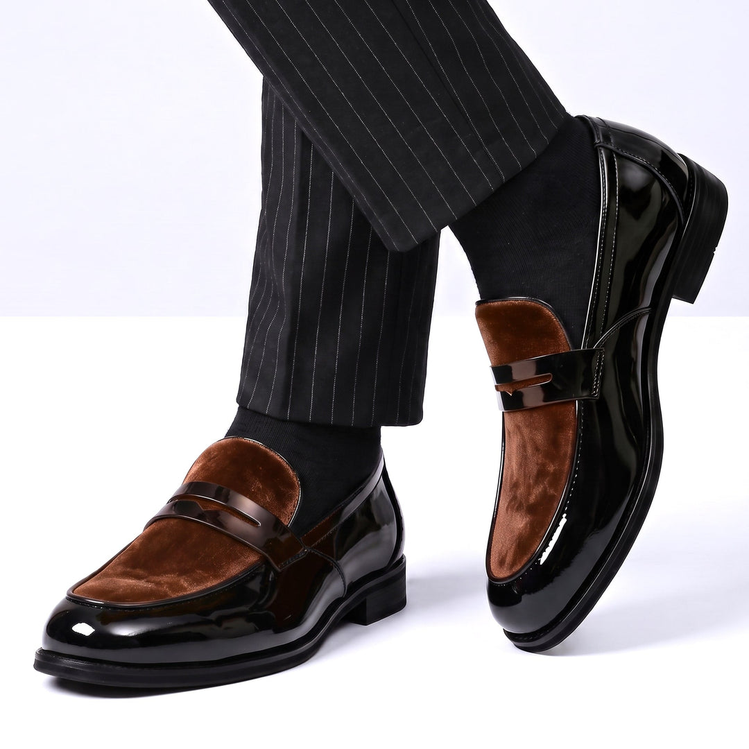 Mocassins Homme Bicolores en Cuir Verni avec Design à Enfiler