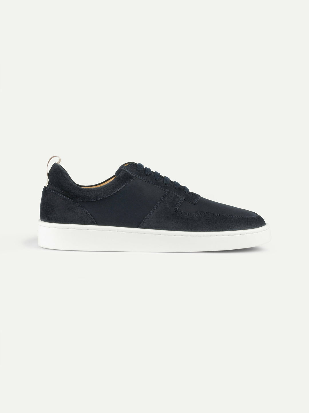 Sneakers uomo con lacci - inserti in tessuto e dettagli in camoscio