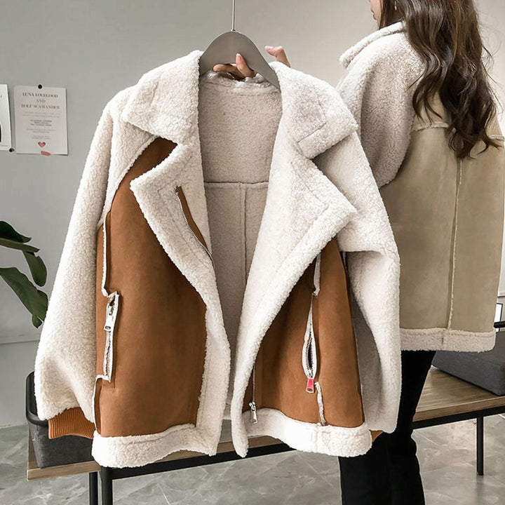Cappotto oversize da donna in pelliccia sintetica con zip e colletto con revers