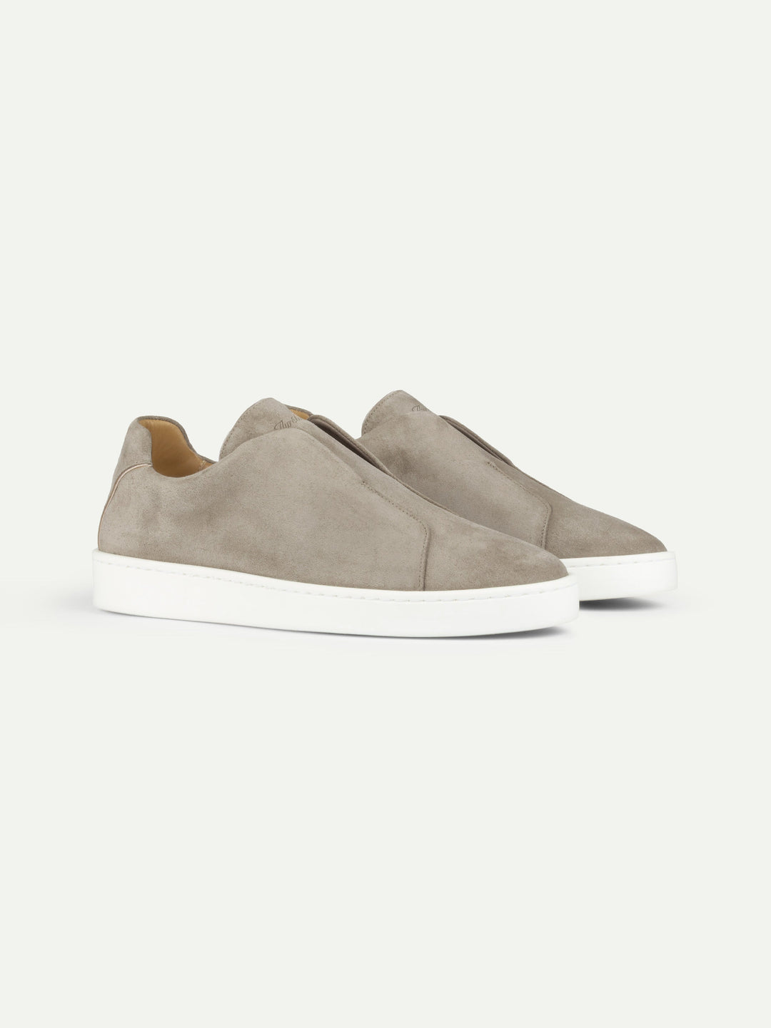 Sneakers slip-on da uomo in camoscio - Cuciture sul collo del piede e suola bianca